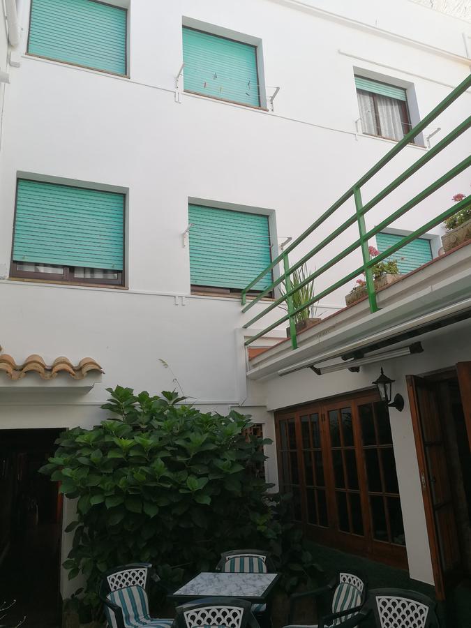 Pensio Can Fabrellas Sant Antoni De Calonge Exterior foto